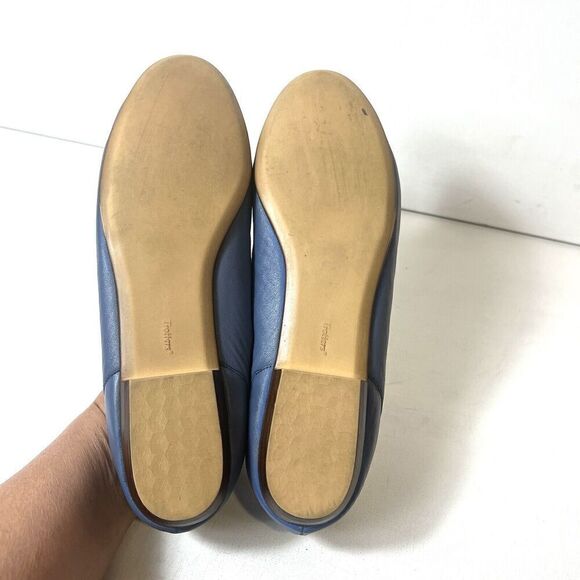 Trotters Flats Womens 11 N Blue Faux Leather Penny Loafer Comfort Casual Slip On - Picture 9 of 11